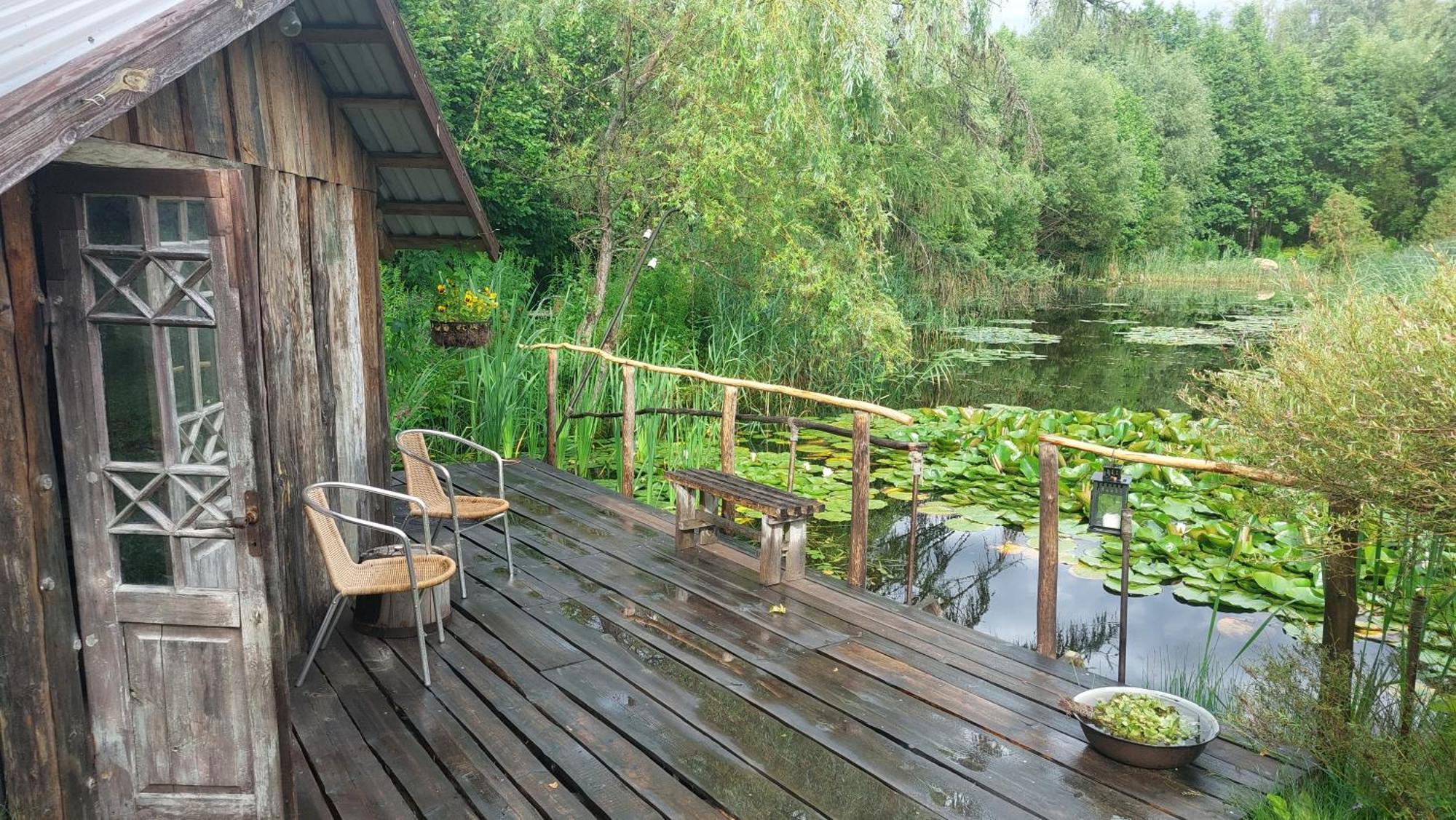 Idilliska Latgaliesu Lauku Maja Ar Melno Pirti Villa Aglona Exteriör bild